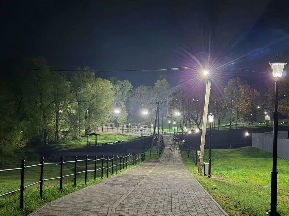 Глава округа Виктор Новиков рассказывает об истории создания парка «Заречный» в нашем городе.