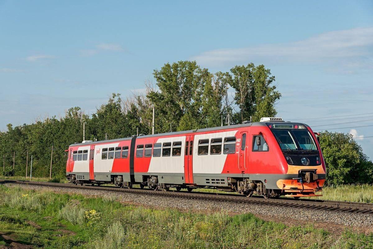 С 01 по 10 июня 2024 года произойдут изменения в  расписании движения  пригородных поездов .