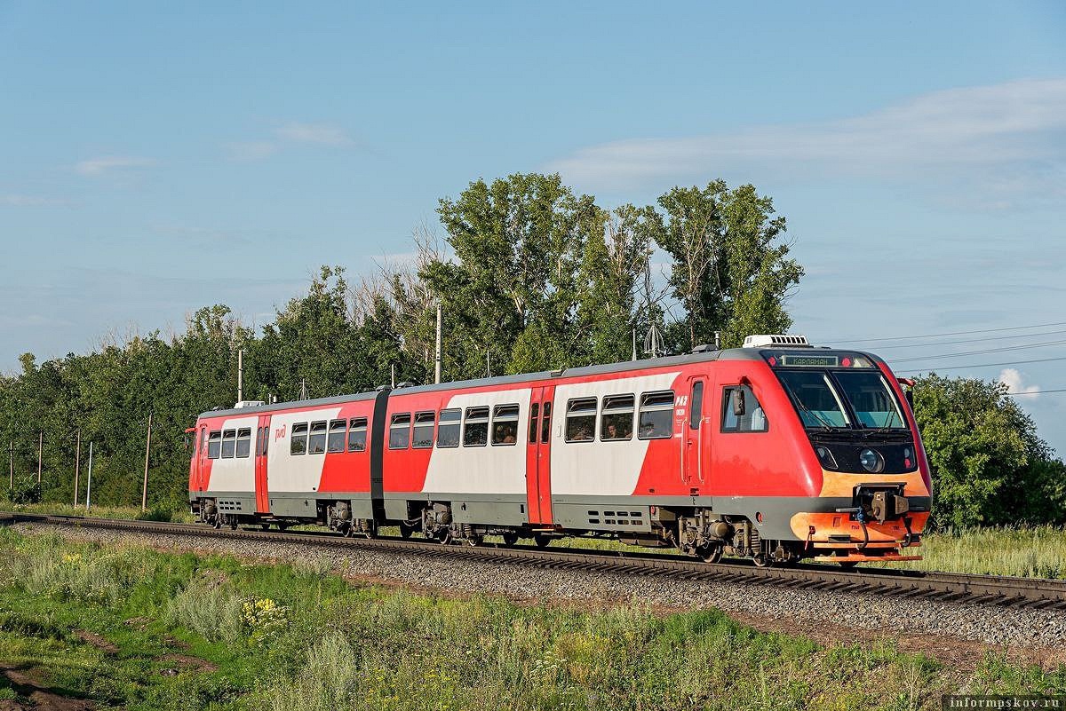 5 июня маршрут пригородных поездов от Великих Лук до станции Алёща объединит Псковскую область и Республику Беларусь.