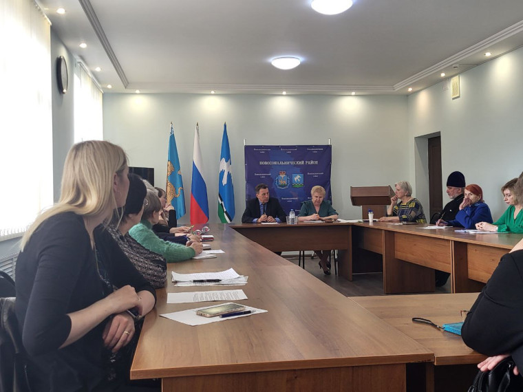 Расширенное заседание Общественных советов состоялось в Новосокольниках.