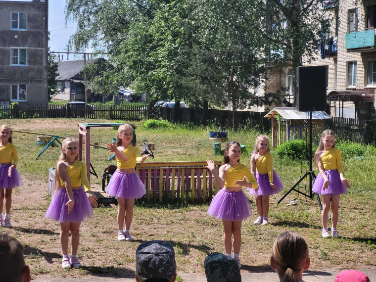 В ПМК прошел праздничный концерт, посвященный Дню защиты детей.
